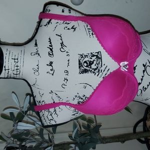 Victoria Secret pink bra size body by Victoria perfect 38c shape size